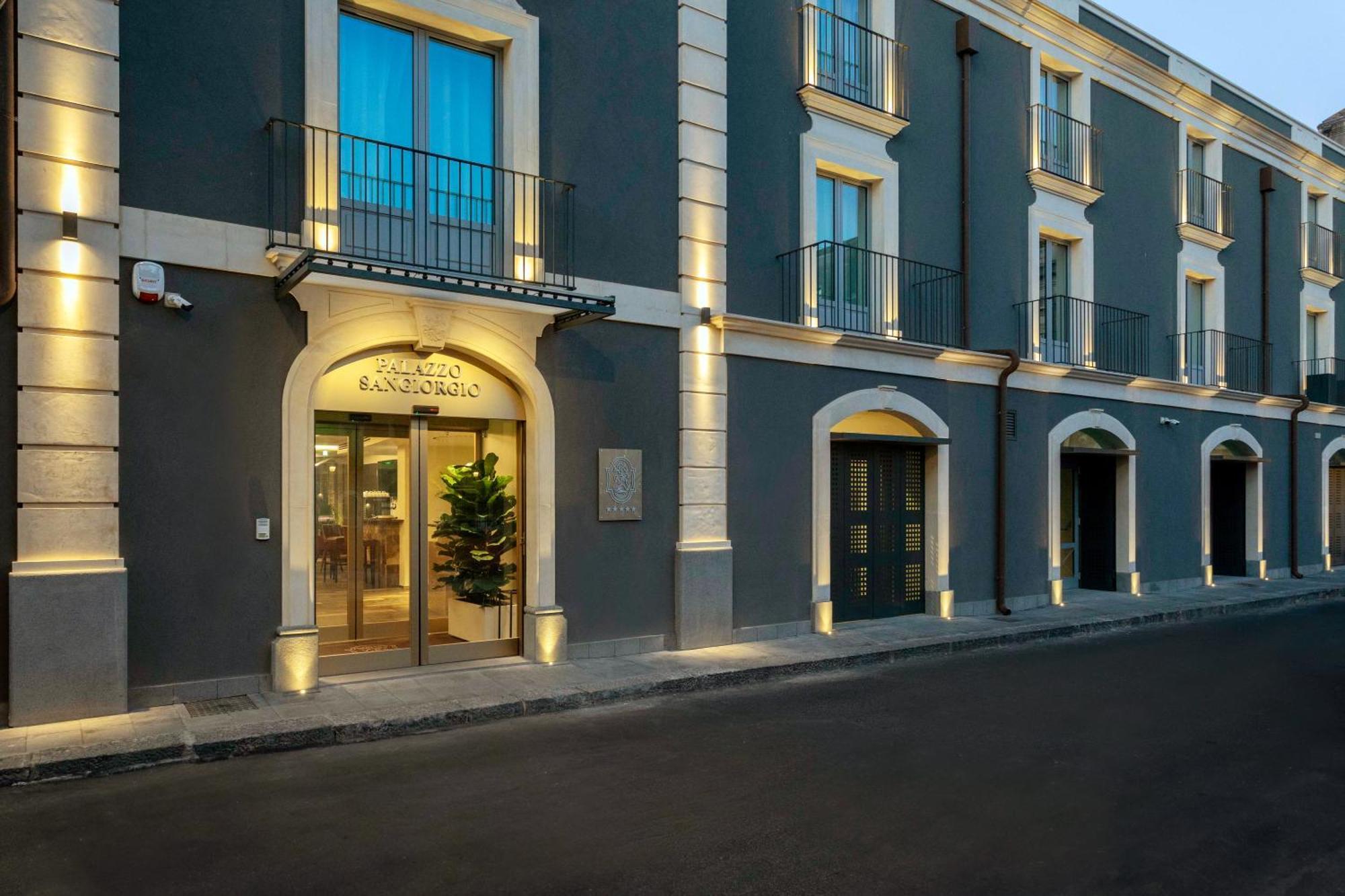 Hotel Palazzo Sangiorgio à Catane Extérieur photo